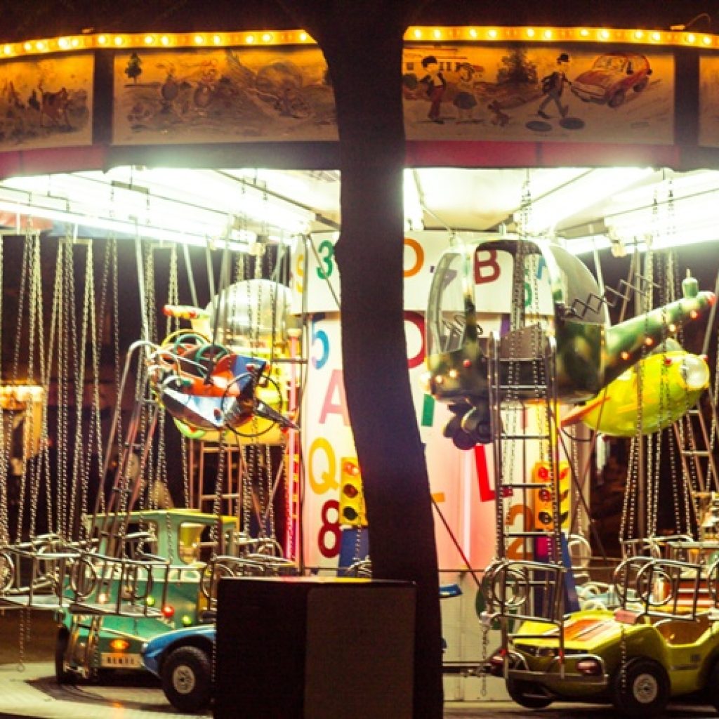 carnival rides in Melbourne