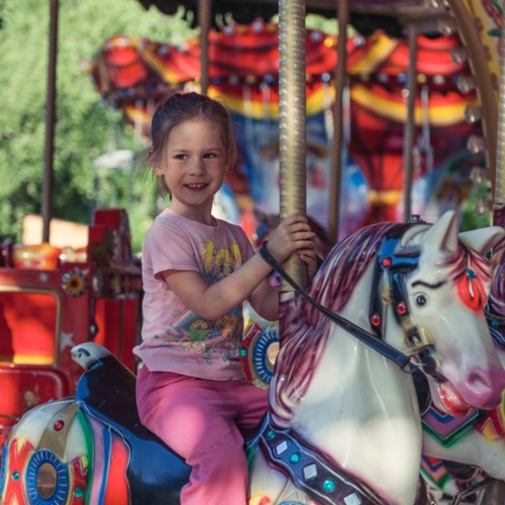 kids rides for hire